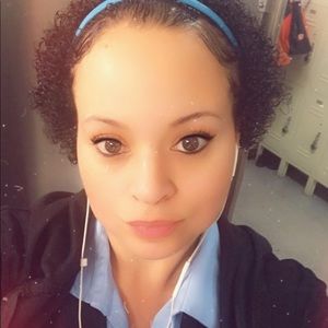 Meet your Posher, Ivory